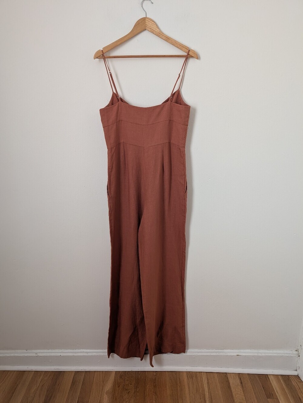 NWT Three Graces London Desert Minnie Warm Tan Brown 100% Linen Relaxed Jumpsuit - Picture 5 of 6